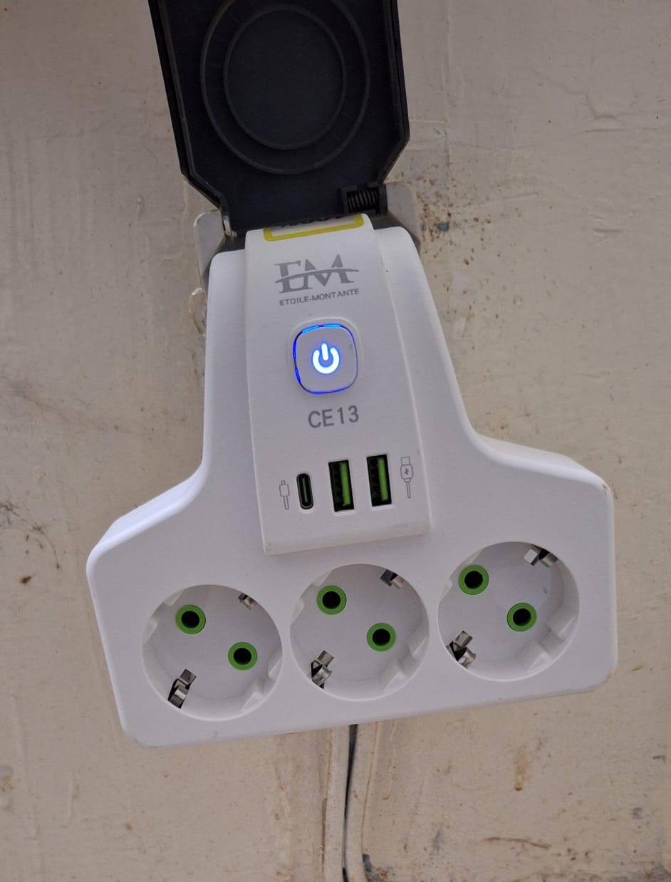 Multiprise BUSB EC13